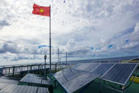 Đầu tư điện mặt trời: Doanh nghiệp chờ cơ chế