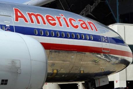 Máy bay Mỹ hạ cánh khấn cấp do hành khách gây rối