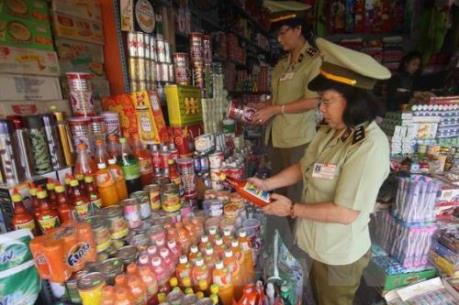 Gần 500 cửa hàng, hộ kinh vi phạm về an toàn thực phẩm bị xử lý