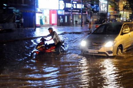 Dự báo thời tiết: Triều cường tại Tp. Hồ Chí Minh sẽ vượt mức báo động 3