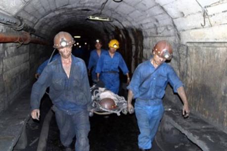 Vụ tai nạn tại công trường của Công ty Than Khe Chàm, Quảng Ninh: Một nạn nhân nguy kịch