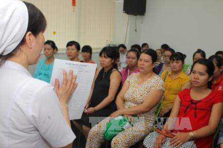 Không phải phụ nữ mang thai nhiễm vi rút Zika đều sinh ra trẻ mắc chứng đầu nhỏ