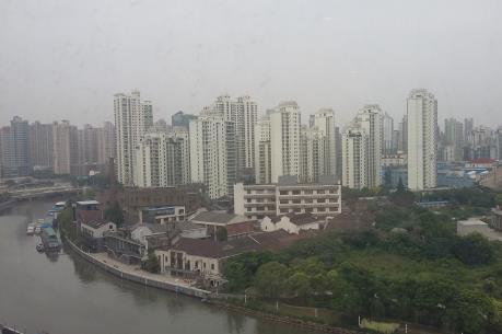 Trung Quốc nỗ lực kiềm chế sự tăng trưởng "nóng" của thị trường bất động sản