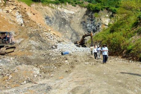 Quảng Nam thông tin về dự án Nhà máy luyện cán thép Việt -﻿﻿﻿﻿ Pháp