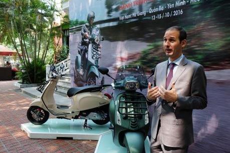 Piaggio ra mắt Vespa Sprint Adventure phiên bản đặc biệt giá 80 triệu đồng
