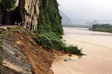 Yêu cầu các đơn vị giao thông chủ động ứng phó với mưa lớn kéo dài