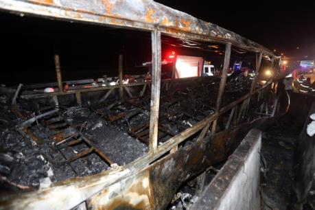 Hàn Quốc: Xe buýt bốc cháy, 10 người thiệt mạng