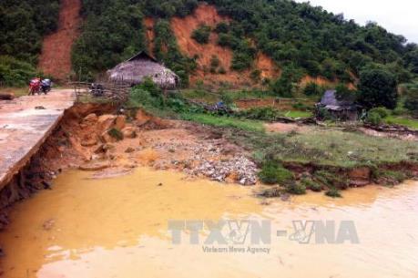 Cảnh báo lũ khẩn cấp từ Hà Tĩnh đến Thừa Thiên-Huế