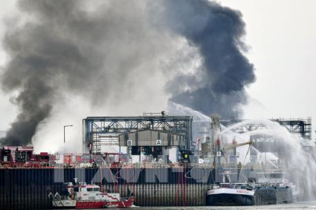 Nổ lớn tại nhà máy hóa chất ở Đức 