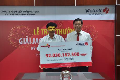 Vietlott đã trao giải trị giá 92 tỷ đồng cho khách hàng trúng thưởng
