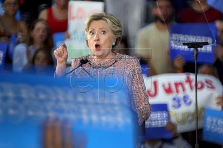 Bầu cử Mỹ 2016: Bà Clinton chiếm ưu thế ở các bang còn do dự