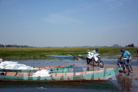 Khó xử lý tang vật các vụ buôn lậu trên đường thủy