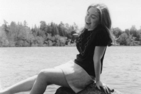 Ảnh hiếm về thời sinh viên của bà Hillary Clinton