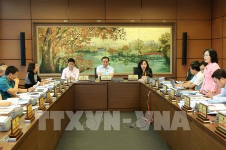 Kỳ họp thứ hai, Quốc hội khóa XIV: Cần hoàn thiện pháp luật về quản lý nợ công