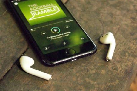 Phiên bản iPhone 7 32GB chạy chậm hơn bản 128GB tới 8 lần?