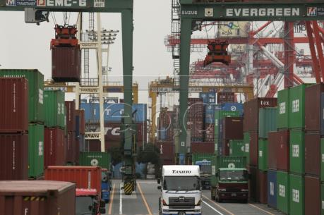 Nhật Bản: Thặng dư thương mại quý II và III đạt gần 2,5 nghìn tỷ yen