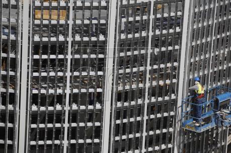 Chế tạo pin Mặt Trời trong suốt có thể gắn vào cửa sổ