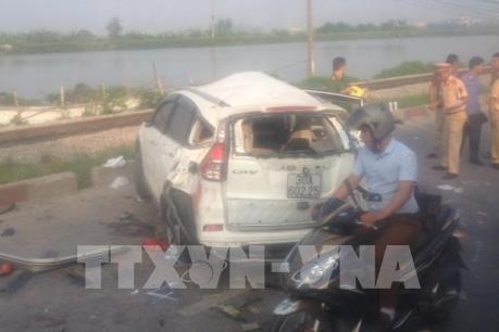 Thủ tướng chỉ đạo khắc phục hậu quả vụ tai nạn giao thông đặc biệt nghiêm trọng tại Hà Nội