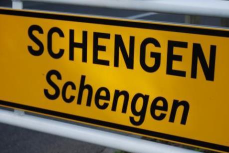 Nhiều nước Schengen kêu gọi từ bỏ kiểm soát đường biên giới