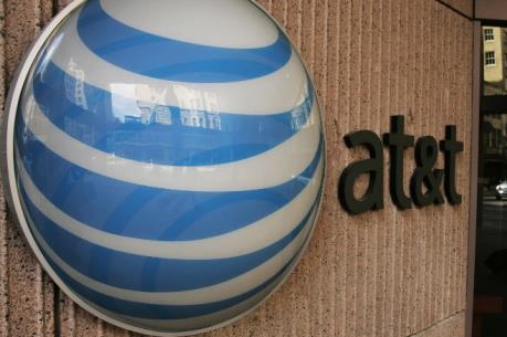 Các công ty truyền thông muốn hối thúc AT&T chia sẻ dữ liệu khách hàng