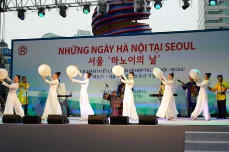Khai mạc chương trình “Những ngày Seoul tại Hà Nội” năm 2016