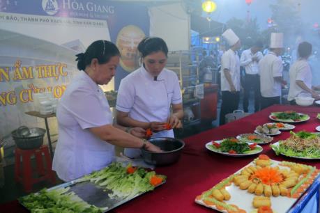 Liên hoan ẩm thực Đồng bằng sông Cửu Long 2016