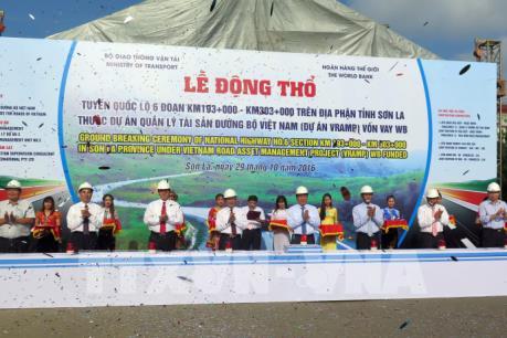 Xây dựng tuyến Quốc lộ 6 trên địa phận tỉnh Sơn La