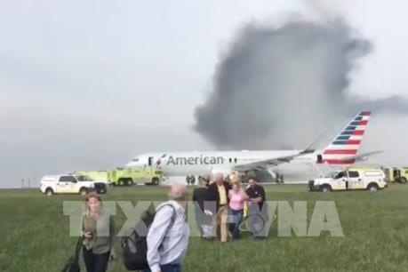 Vụ máy bay bốc cháy ở Mỹ: Số người bị thương tăng lên 20