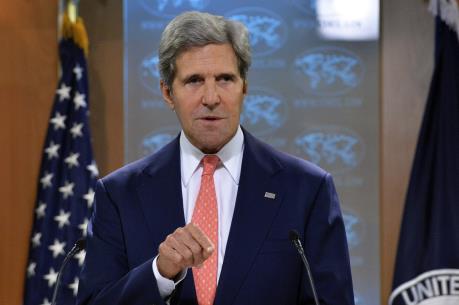 Ngoại trưởng Mỹ và nhiều nghị sĩ phản đối FBI lật lại điều tra thư điện tử của bà Clinton