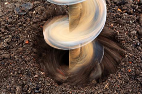 Giá dầu đi xuống trên thị trường châu Á