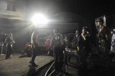 Nổ mỏ than ở Trung Quốc, 33 người mắc kẹt