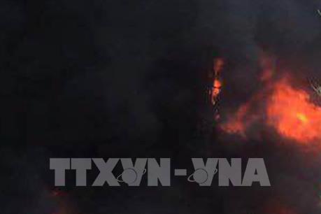 Đang cháy lớn tại quán karaoke Kevin trên phố Trần Thái Tông, Hà Nội