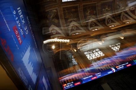 Chứng khoán châu Á ngày 1/11 lên điểm sau các báo cáo về PMI của Trung Quốc