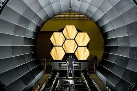NASA công bố kính viễn vọng không gian thế hệ mới lớn nhất thế giới
