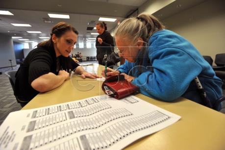 Thị trường việc làm Mỹ không sáng như kỳ vọng