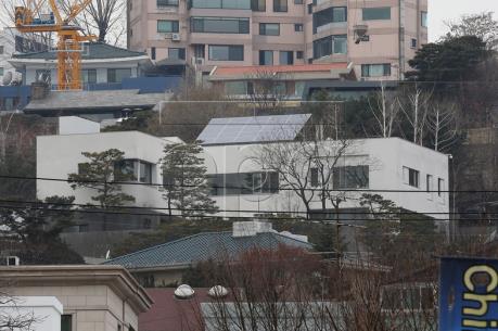 Hàn Quốc nỗ lực “làm nguội” thị trường bất động sản