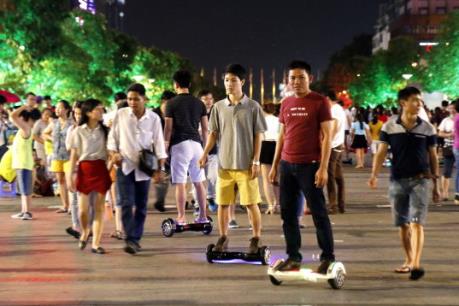 Nguy hiểm rình rập từ thú chơi xe điện cân bằng