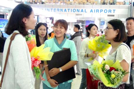 Mở đường bay trực tiếp từ Cam Ranh - Hong Kong