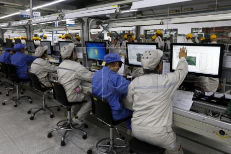 Trung Quốc: Hoạt động chế tạo tăng trưởng nhanh nhất trong hơn hai năm