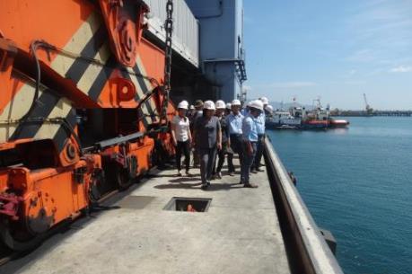 Nhiệt điện Vĩnh Tân 2 mở cửa để người dân vào giám sát môi trường