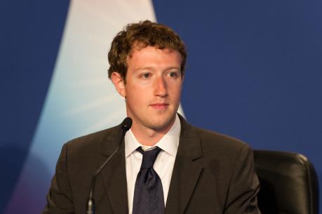 Zuckerberg lên tiếng trước cáo buộc Facebook trợ giúp Donald Trump