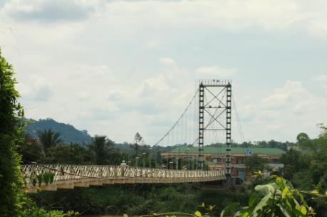 Sập cầu treo Tà Lài, ít nhất 4 người rơi xuống sông Đồng Nai