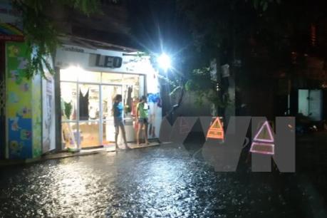 Dự báo thời tiết đêm 15/11: Phía Đông Bắc Bộ và Thủ đô Hà Nội có mưa