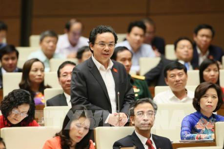 Kỳ họp thứ 2 Quốc hội Khóa XIV: Những câu trả lời thẳng thắn đáp ứng mong đợi của ĐBQH