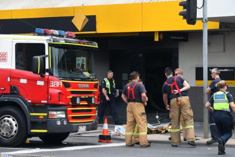 Cháy ngân hàng ở ngoại ô Melbourne khiến 27 người bị thương