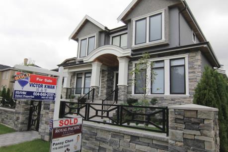Giá nhà đất ở Canada lập kỷ lục mới
