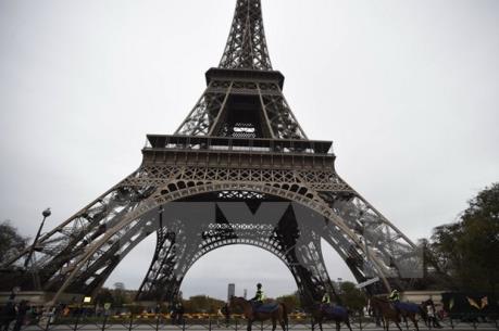 Pháp: 19.000 ngôi nhà bị mất điện do bão lớn