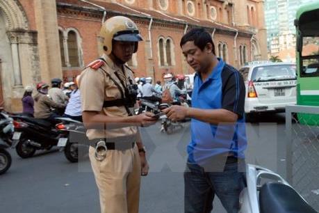 Hướng dẫn làm thủ tục đăng ký sang tên phương tiện