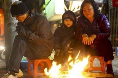 Dự báo thời tiết đêm 23/11: Bắc và Trung Trung Bộ có mưa dông, trời chuyển rét