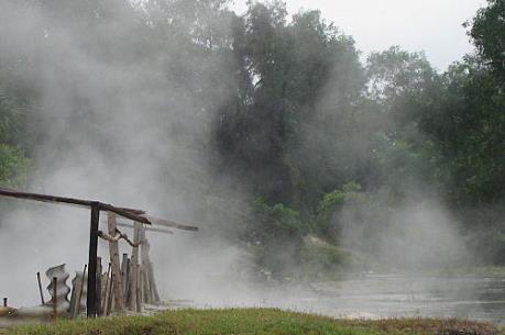 Cấp phép thăm dò khai thác nước khoáng nóng tại Ba Vì (Hà Nội) 